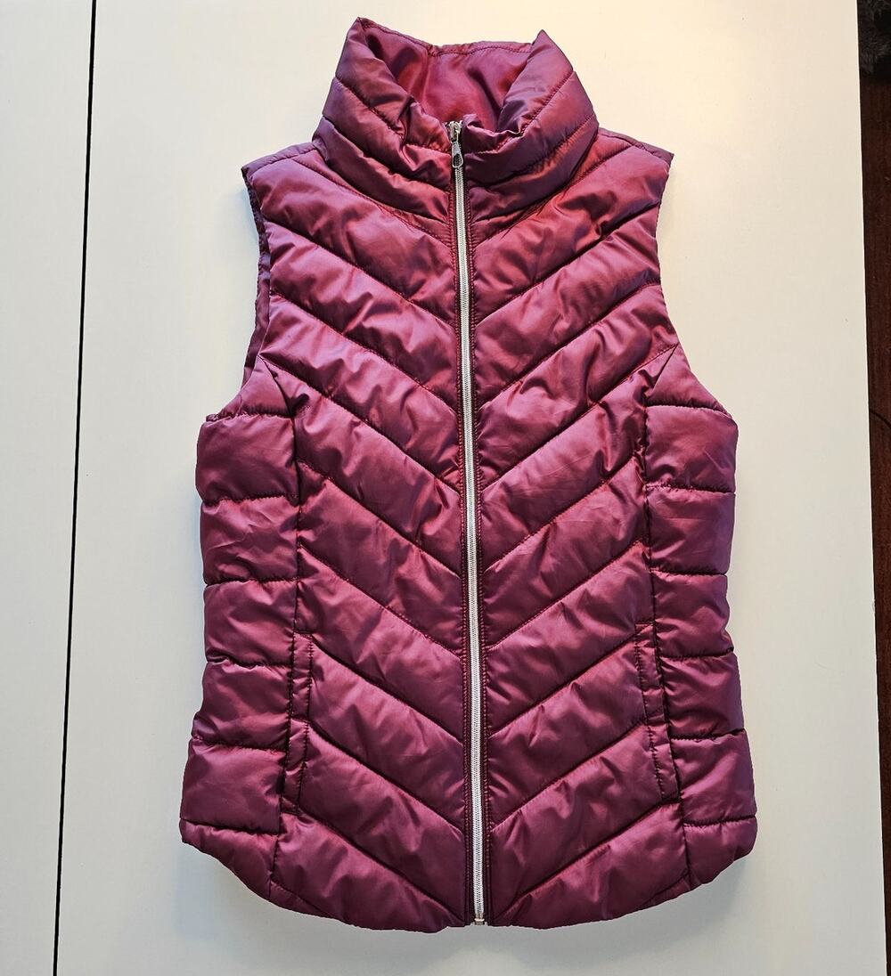 SO Authentic American Heritage Puffer Vest Juniors XS Burgundy Chevron Quilted